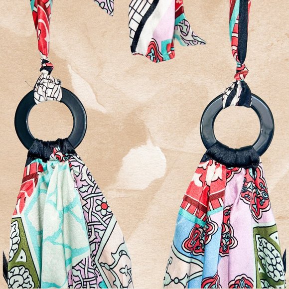 1980s Boho Silk Mini Dress - Vintage Halter Neck Dress - Size Small - 100% Silk - Picture 3 of 9